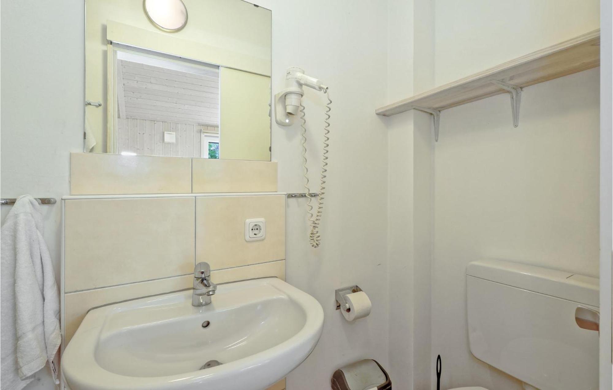 Schmugglerstieg 9A - Dorf 5 Lägenhet Lübeck Exteriör bild
